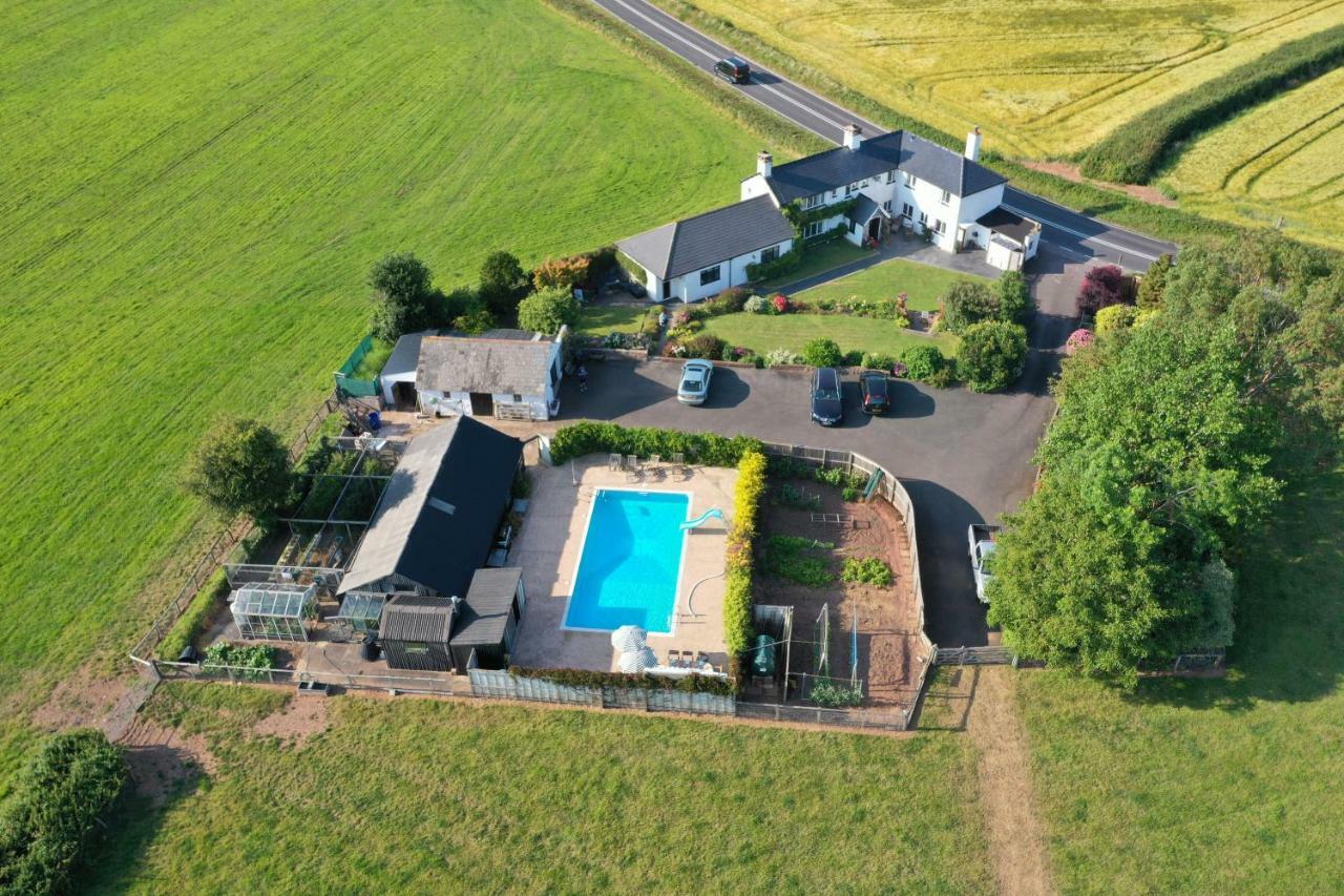 Bournestream Bed & Breakfast Withycombe Exterior photo